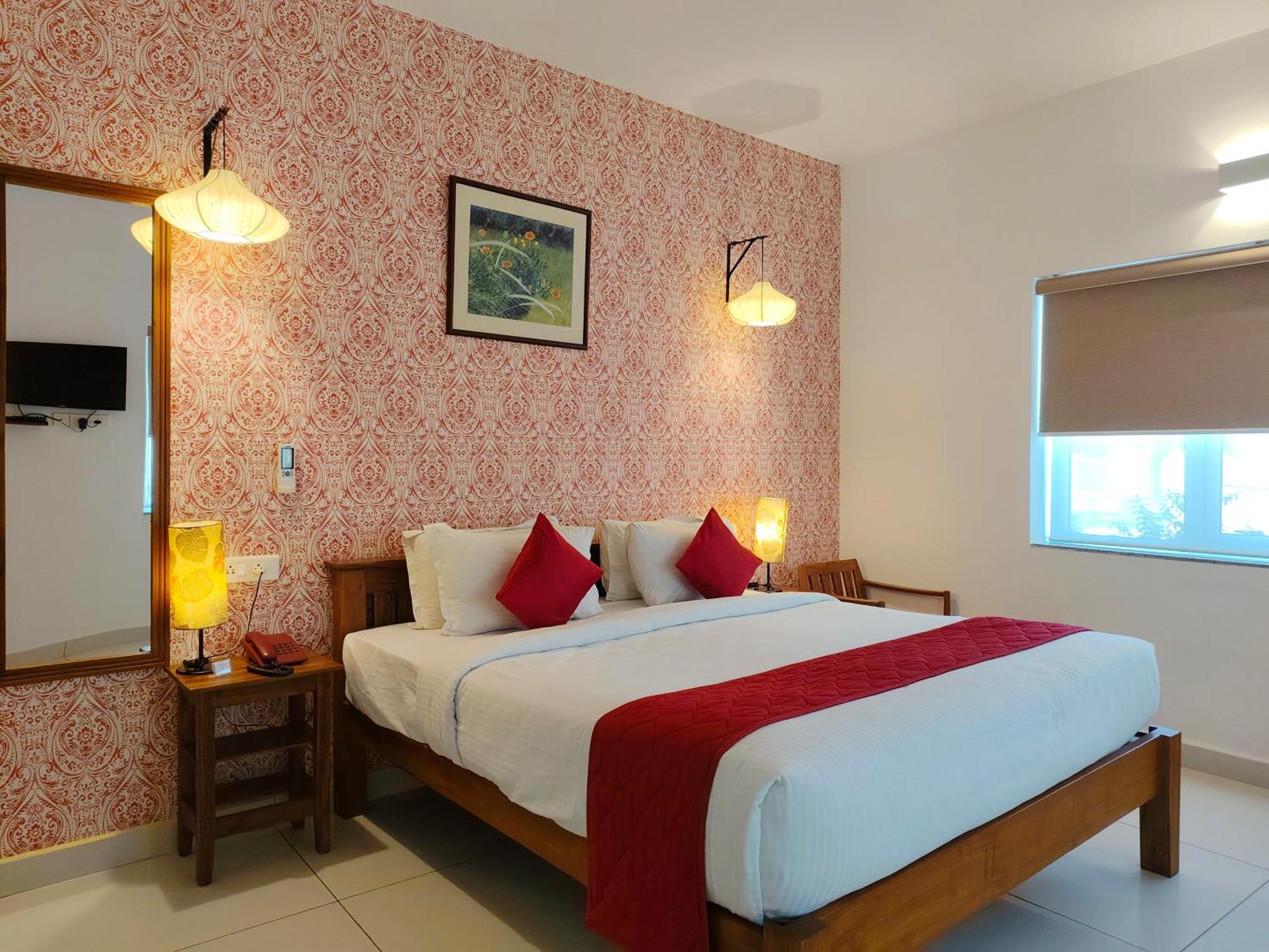 Hotel Aura By Woco Stays ปอนดิเชอรี ภายนอก รูปภาพ