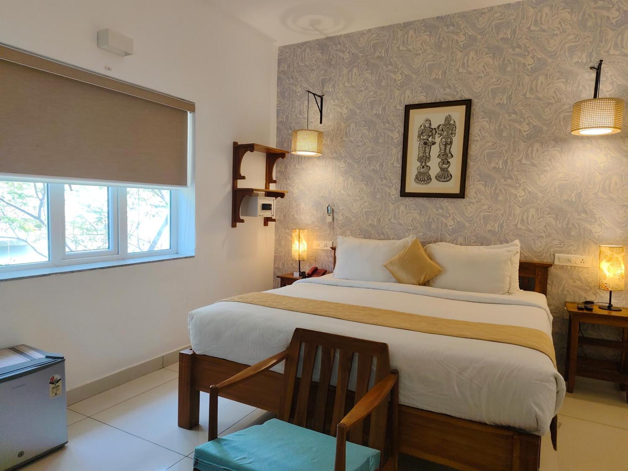 Hotel Aura By Woco Stays ปอนดิเชอรี ภายนอก รูปภาพ