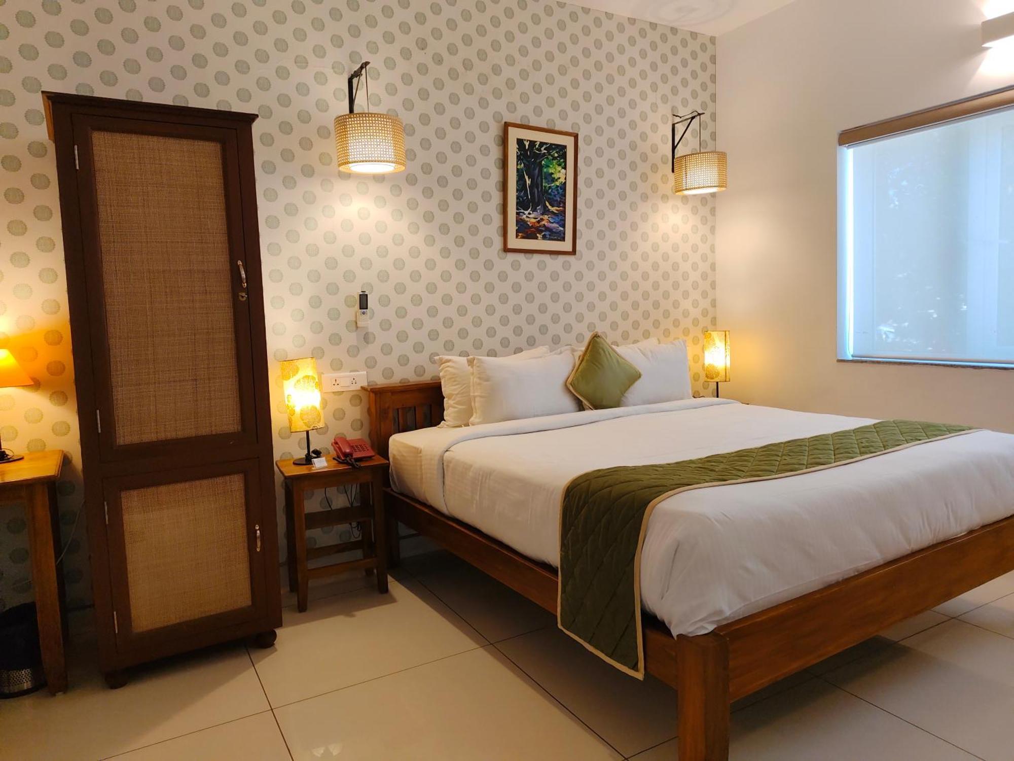 Hotel Aura By Woco Stays ปอนดิเชอรี ภายนอก รูปภาพ