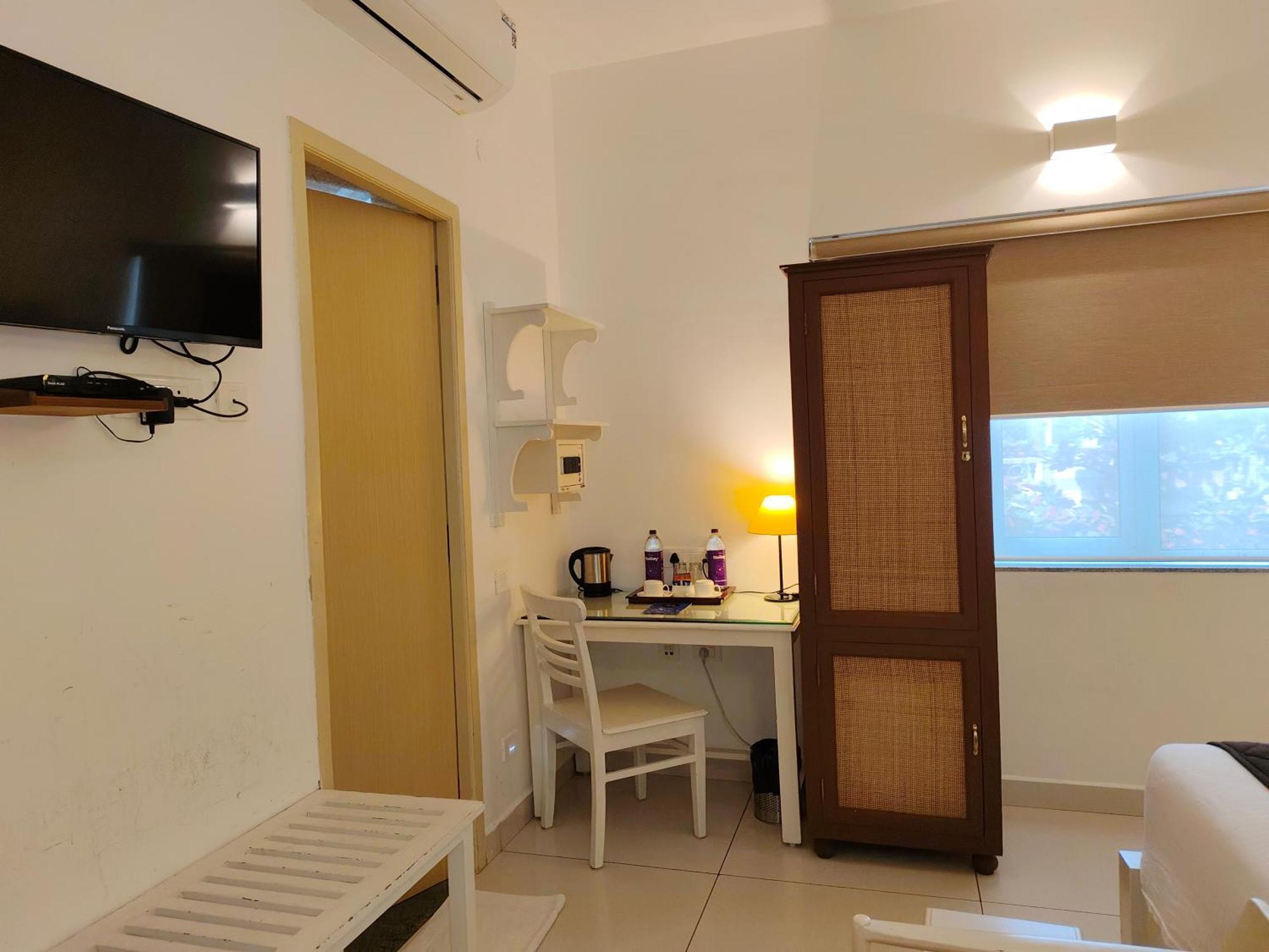 Hotel Aura By Woco Stays ปอนดิเชอรี ภายนอก รูปภาพ