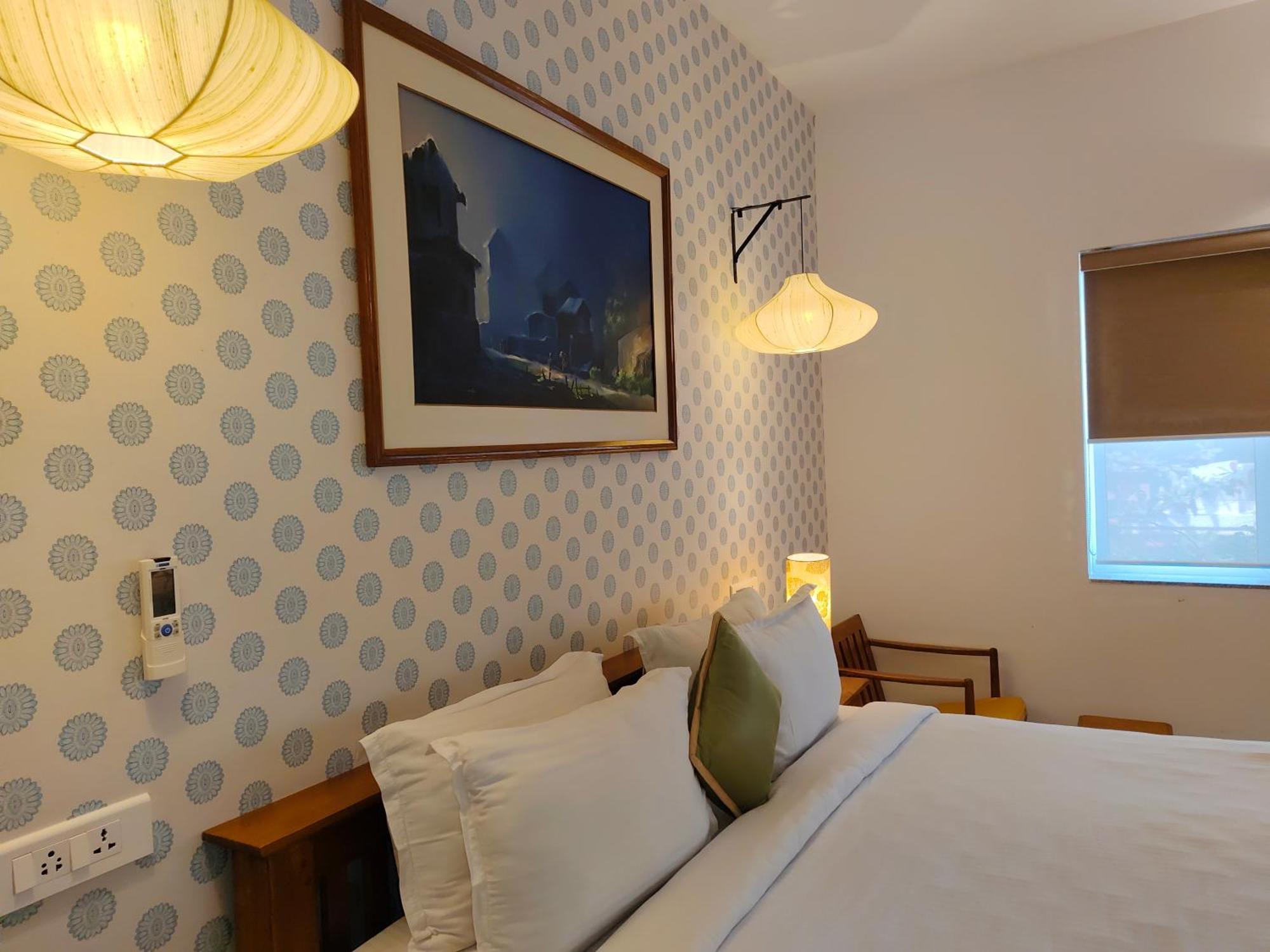 Hotel Aura By Woco Stays ปอนดิเชอรี ภายนอก รูปภาพ