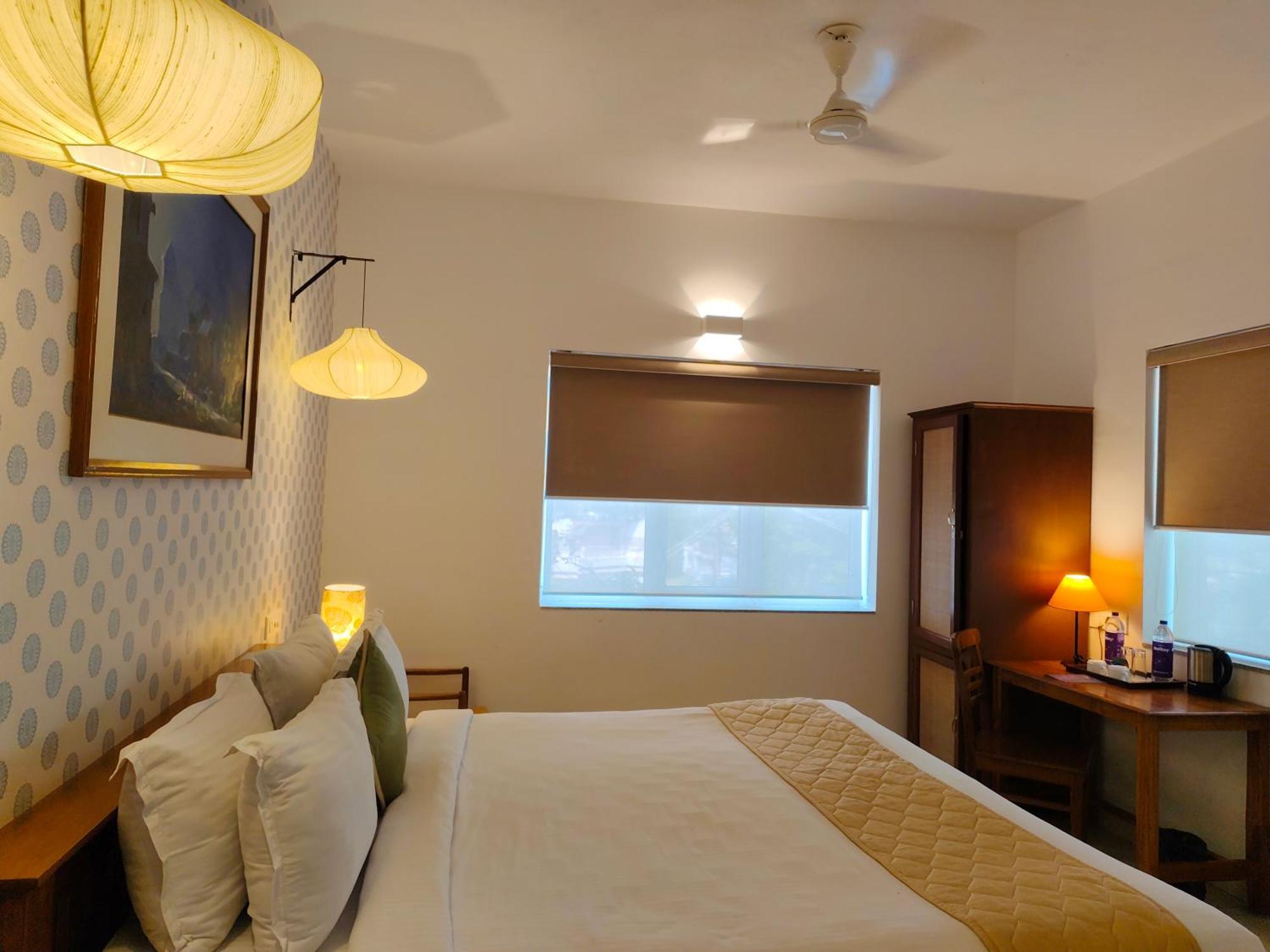 Hotel Aura By Woco Stays ปอนดิเชอรี ภายนอก รูปภาพ