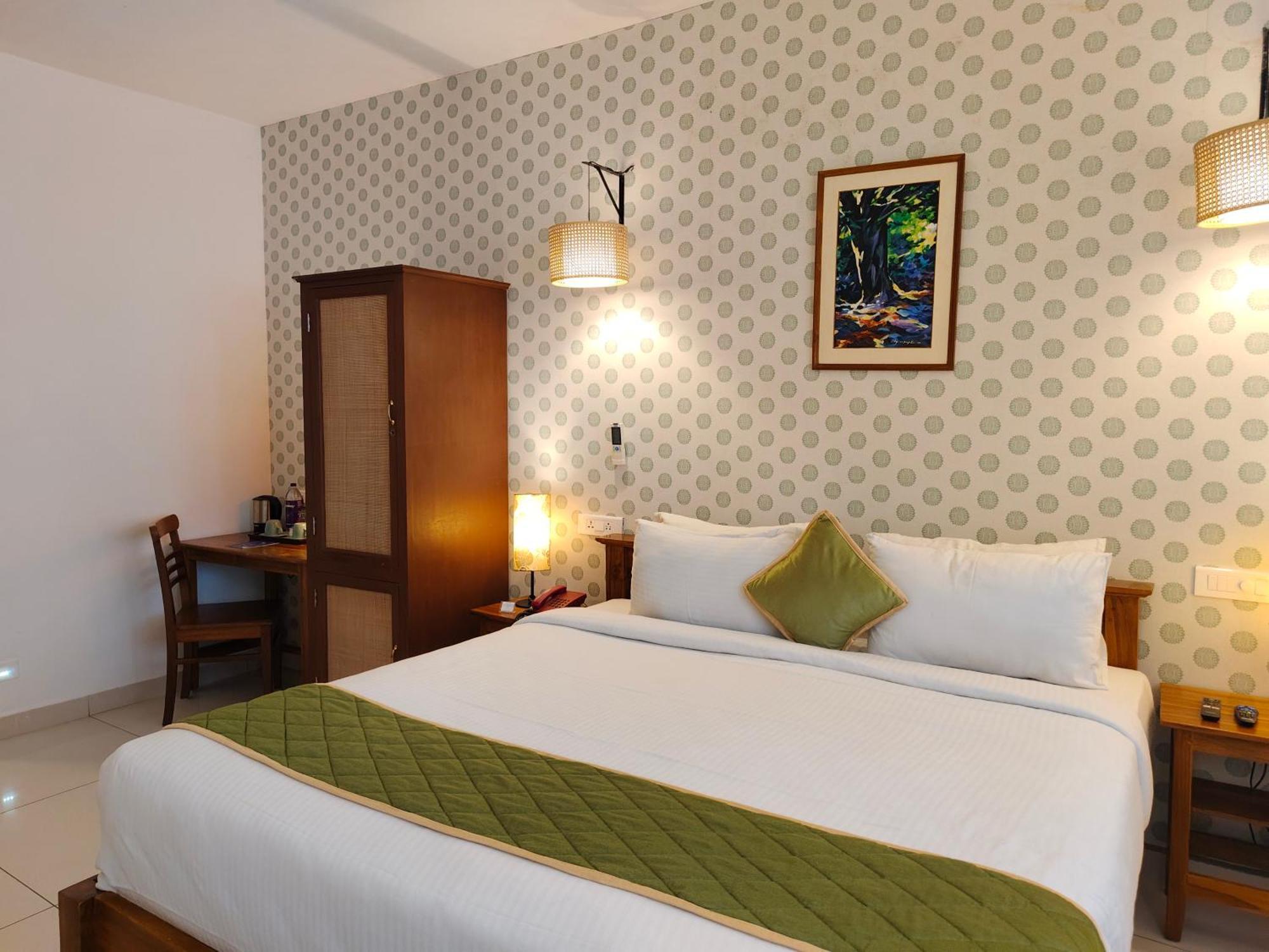 Hotel Aura By Woco Stays ปอนดิเชอรี ภายนอก รูปภาพ