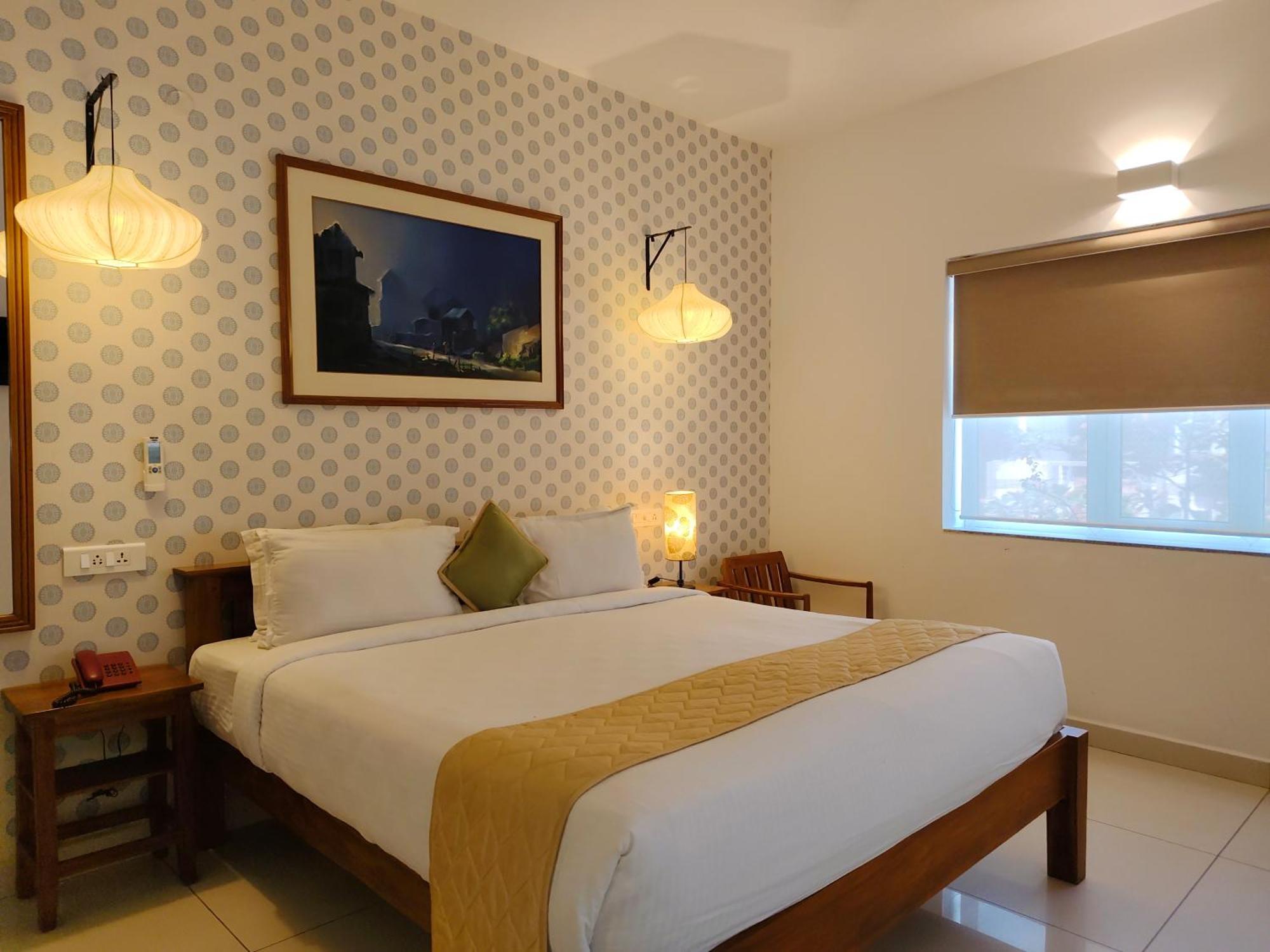 Hotel Aura By Woco Stays ปอนดิเชอรี ภายนอก รูปภาพ